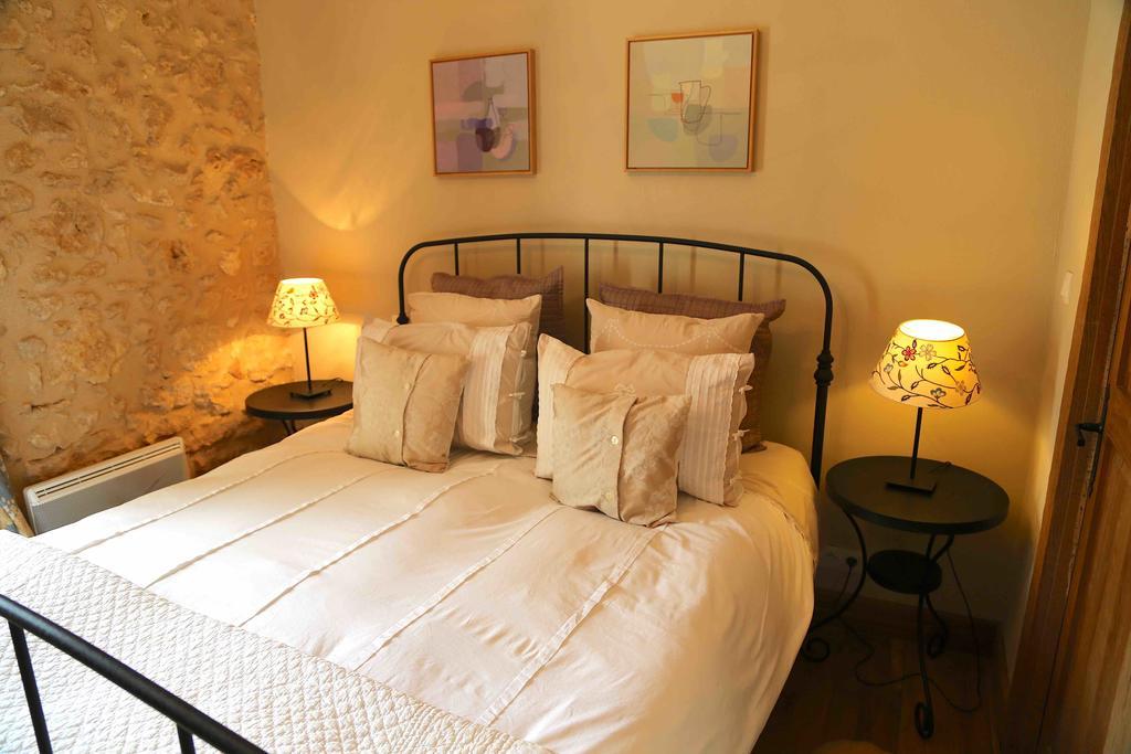 Villamblard Gites Boutique מראה חיצוני תמונה